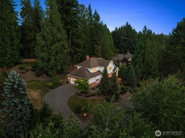 19611 NE 129th Way, Woodinville WA 98077