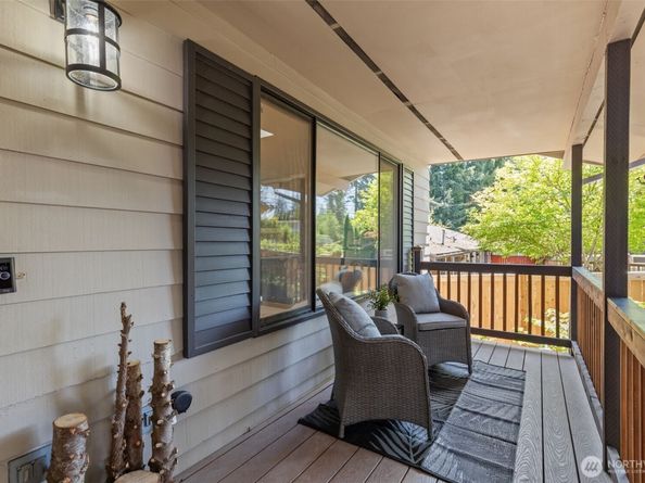 15442 SE 22nd Place, Bellevue WA 98007