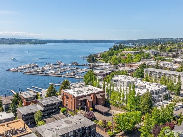 311 S 2nd Street 101, Kirkland WA 98033