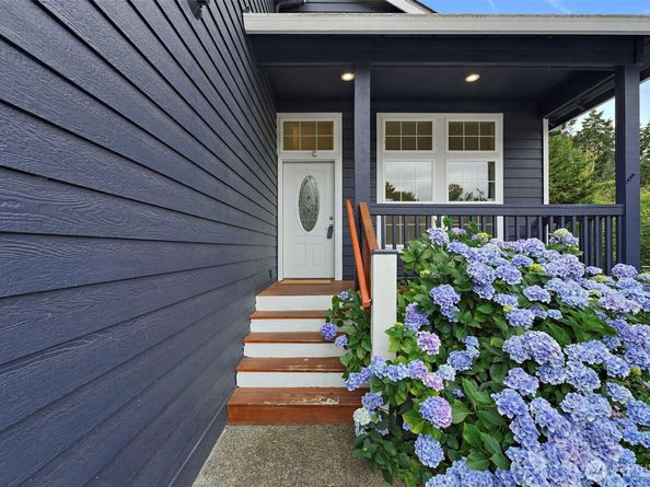 37815 21st Court S, Federal Way WA 98003