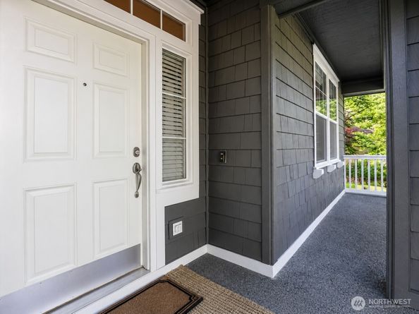 6729 Elderberry Avenue SE, Snoqualmie WA 98065
