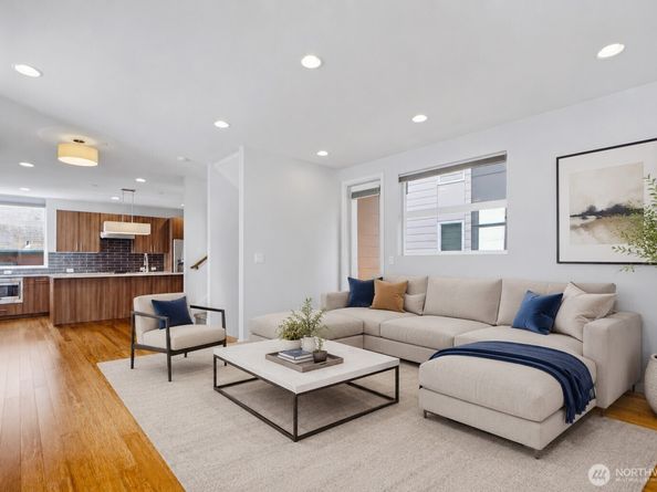 2247 NW 64th Street, Seattle WA 98107