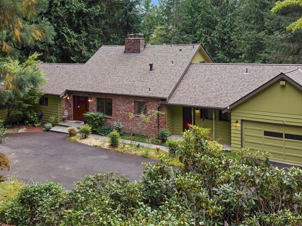 25235 SE Mirrormont Drive, Issaquah WA 98027