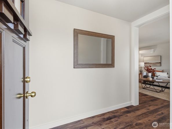 31821 W Rutherford Street, Carnation WA 98014