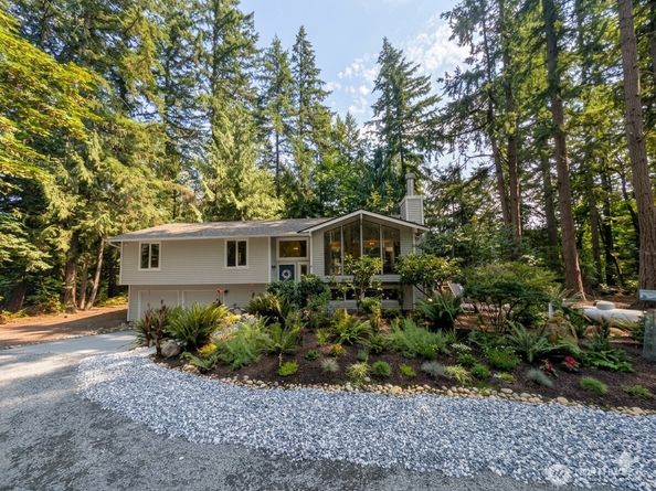 25120 SE 14th Street, Sammamish WA 98075