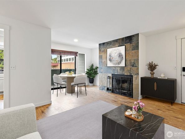 8816 Nesbit Avenue N 101, Seattle WA 98103