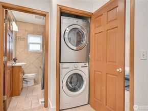 1116 6th Avenue N, Seattle WA 98109