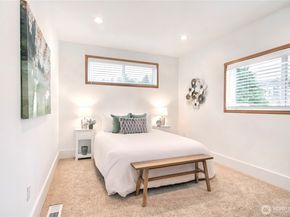 1116 6th Avenue N, Seattle WA 98109