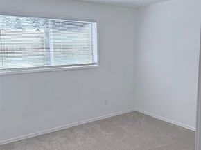 17527 149th Avenue SE B2, Renton WA 98058