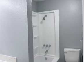17527 149th Avenue SE B2, Renton WA 98058