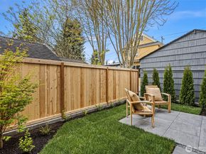 6747 Earl Avenue NW, Seattle WA 98117