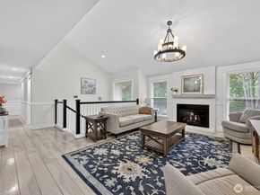 20009 SE 20th Place, Sammamish WA 98075