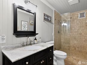 20009 SE 20th Place, Sammamish WA 98075