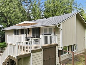 20009 SE 20th Place, Sammamish WA 98075