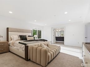 6563 SE 8th Place, Renton WA 98059