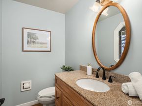 14314 NE 10th Place, Bellevue WA 98007