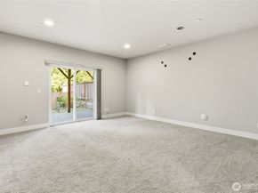 1720 182nd Place SW SPW21, Lynnwood WA 98037