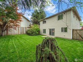 28459 34th Avenue S 71, Auburn WA 98001