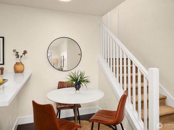 120 NW 39th Street 304, Seattle WA 98107