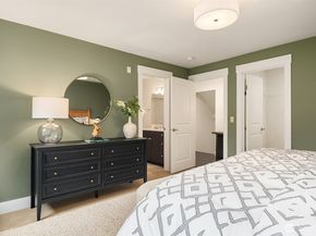 120 NW 39th Street 304, Seattle WA 98107