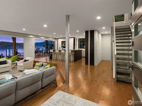 1606 W Lake Sammamish Parkway SE, Bellevue WA 98008