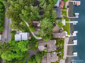 1606 W Lake Sammamish Parkway SE, Bellevue WA 98008