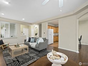 18740 109th Lane SE, Renton WA 98055