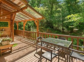 12825 SW Ober Beach Road, Vashon WA 98070
