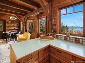 12825 SW Ober Beach Road, Vashon WA 98070