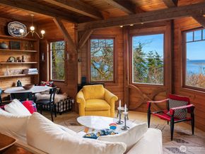 12825 SW Ober Beach Road, Vashon WA 98070