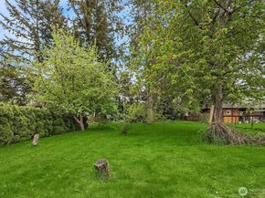 33313 SE 42nd Street, Fall City WA 98024