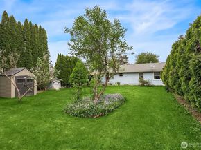 33313 SE 42nd Street, Fall City WA 98024