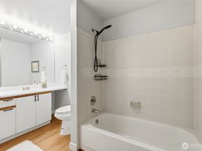 4106 Factoria Boulevard SE 205, Bellevue WA 98006
