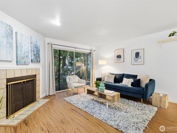 4106 Factoria Boulevard SE 205, Bellevue WA 98006