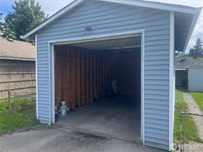 9013 11th Ave SW, Seattle WA 98106