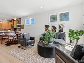 8332 24th Avenue NW, Seattle WA 98117