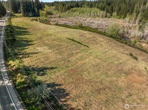 1487 SW Chipmunk Hill Lane, Port Orchard WA 98367
