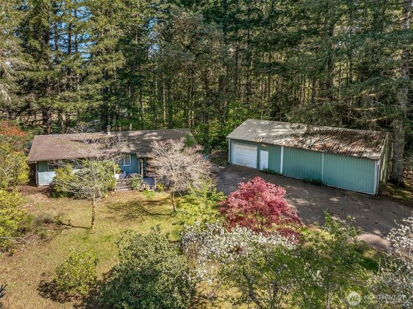 1487 SW Chipmunk Hill Lane, Port Orchard WA 98367