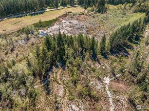 1487 SW Chipmunk Hill Lane, Port Orchard WA 98367