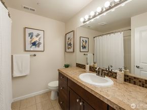 7640 NE 195th Street, Kenmore WA 98028