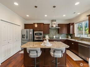7640 NE 195th Street, Kenmore WA 98028