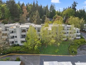 7347 Old Redmond Road 119, Redmond WA 98052