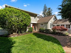 3012 Marine Drive, Bremerton WA 98312