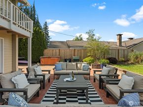 3012 Marine Drive, Bremerton WA 98312