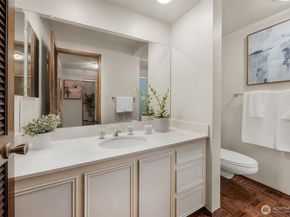 100 Ward Street 104, Seattle WA 98109