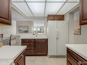 100 Ward Street 104, Seattle WA 98109