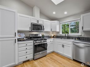 1839 NE 172nd Street, Shoreline WA 98155