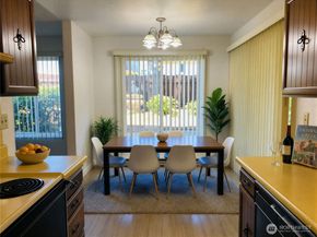 8848 Interlake Avenue N, Seattle WA 98103