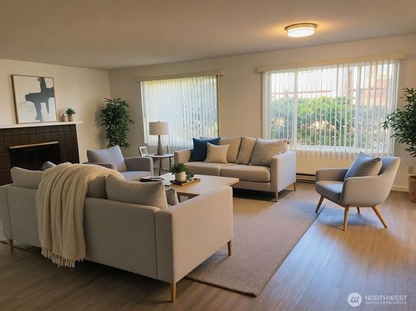 8848 Interlake Avenue N, Seattle WA 98103