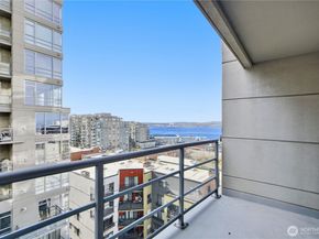 2929 1st Avenue 808, Seattle WA 98121